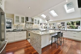 52 Paseo Mirasol in Tiburon, CA - Building Photo - Building Photo