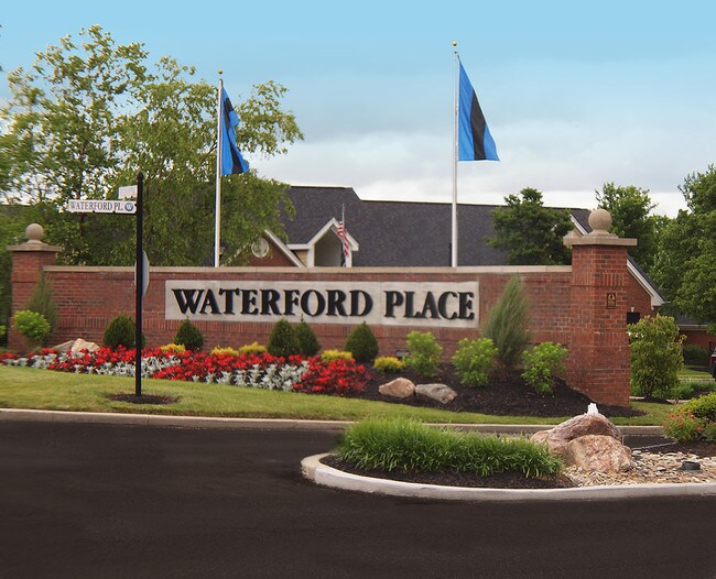 Waterford Place in Loveland, OH - Building Photo - Building Photo
