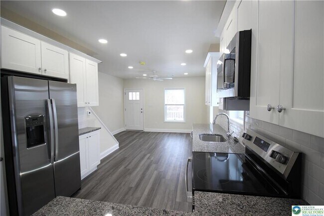 3083 Penn Allen Rd in Nazareth, PA - Building Photo - Building Photo