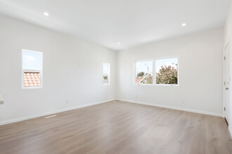 5234 20th St in Los Angeles, CA - Building Photo - Building Photo