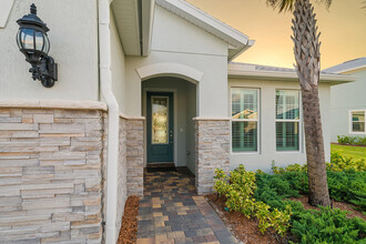 10346 SW Captiva Dr in Port St. Lucie, FL - Building Photo - Building Photo