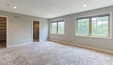 2205 Maple Hill in Downers Grove, IL - Building Photo - Building Photo