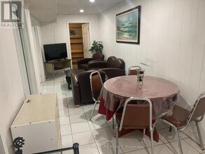 62 Iangrove Terrace in Toronto, ON - Building Photo - Building Photo