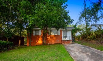 123 N Jackson St in Little Rock, AR - Building Photo