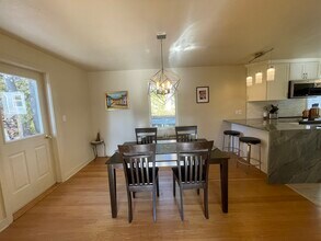 206 Eastwood Ave in Ithaca, NY - Building Photo - Building Photo