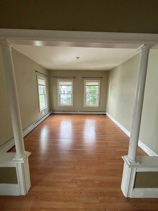 178 Lincoln St in Saco, ME - Building Photo