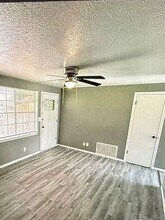 2829 SW 82nd St in Oklahoma City, OK - Building Photo - Building Photo