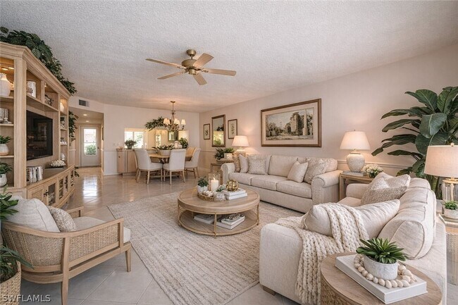 5932 Cranbrook Way in Naples, FL - Building Photo - Building Photo