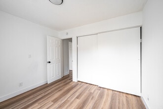 1425 W Stoneridge Ct in Ontario, CA - Building Photo - Building Photo