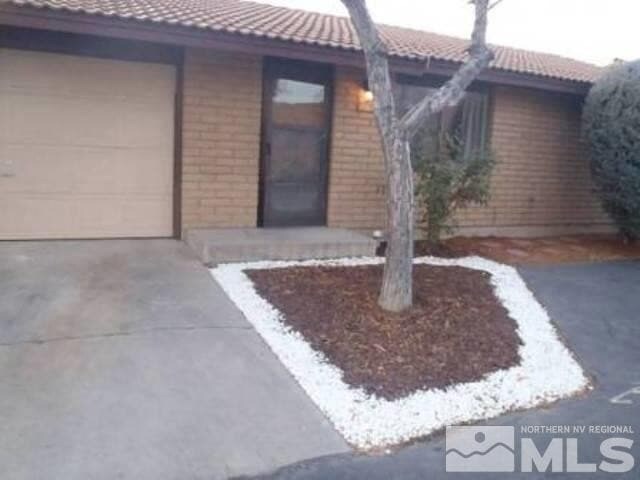 1128 H St in Sparks, NV - Building Photo