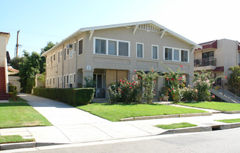 1132 N Maryland Ave in Glendale, CA - Building Photo - Building Photo