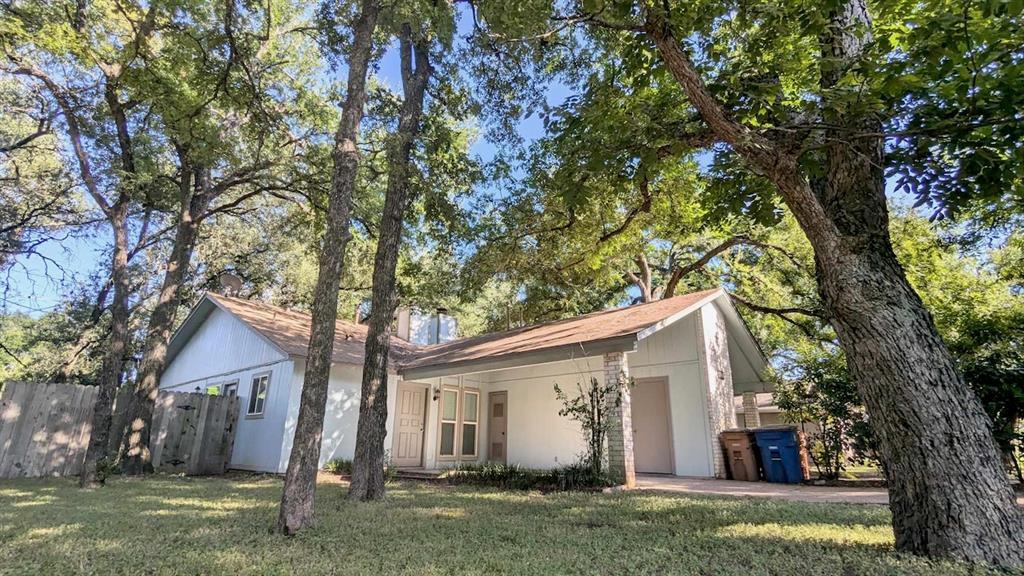 11907 Argonne Forest Trail in Austin, TX - Building Photo