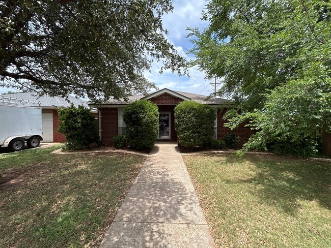 2102 87th St in Lubbock, TX - Building Photo - Building Photo