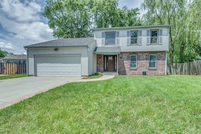 property at 912 Bedford Ct
