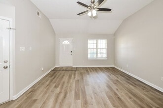 1153 Cross Valley Cove in Cordova, TN - Building Photo - Building Photo