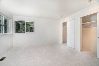 2209 164th Pl SE in Bothell, WA - Building Photo - Building Photo