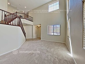 2730 Craigmillar St in Henderson, NV - Foto de edificio - Building Photo