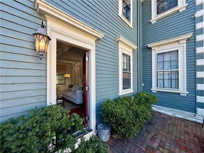 367 Benefit St in Providence, RI - Building Photo - Building Photo