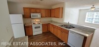 426 Saint John Dr photo'