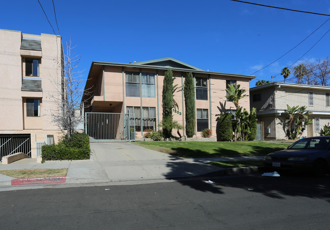 1203 Stanley Ave in Glendale, CA - Building Photo - Building Photo