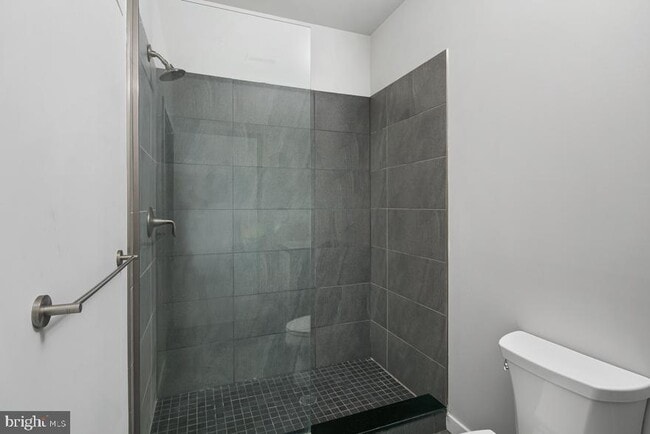 property at 412 S 13th St