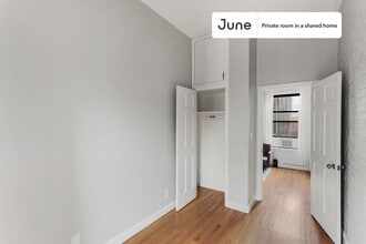 Private bedroom in 4 bed/1 bath Home in New York, NY - Building Photo - Building Photo