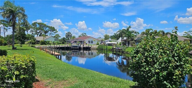 15140 Riverbend Blvd, Unit 510 in North Fort Myers, FL - Building Photo - Building Photo