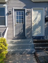 1 Nashawannuck St, Unit Nashawannuck St in Easthampton, MA - Building Photo