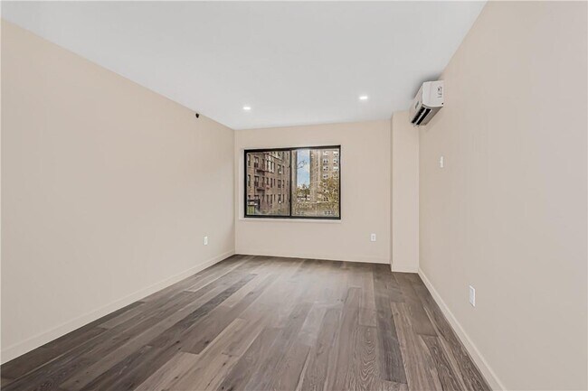 3641 johnson-Unit -6A in New York, NY - Building Photo - Building Photo