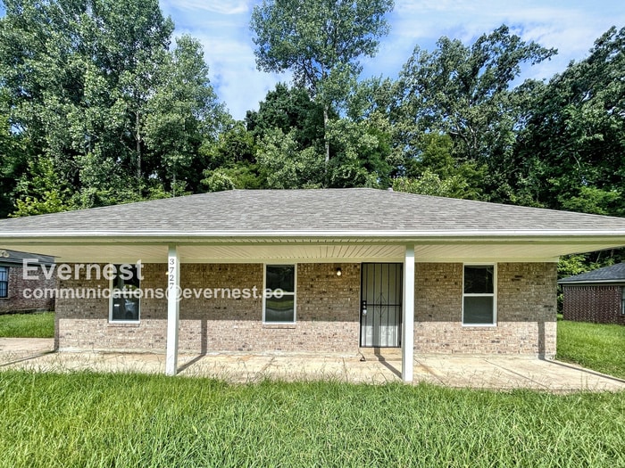 3727 Kerwin Dr in Memphis, TN - Building Photo