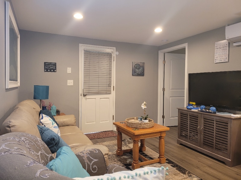 248 Bluefield Ave in Thousand Oaks, CA - Building Photo