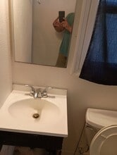 401 E Fredricks St in Barstow, CA - Foto de edificio - Building Photo