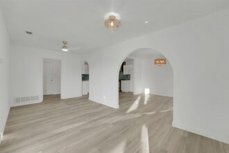 9568 Houston Hill Rd in Fort Worth, TX - Building Photo - Building Photo