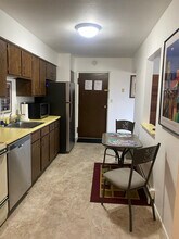 1600 Newman Ave in Lakewood, OH - Building Photo - Building Photo