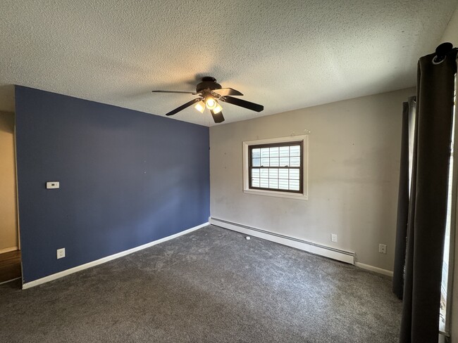 935 Tuscarora Ave W in St. Paul, MN - Building Photo - Building Photo