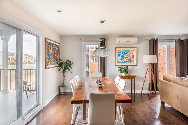 6150 De Lusa Rue in Brossard, QC - Building Photo - Building Photo