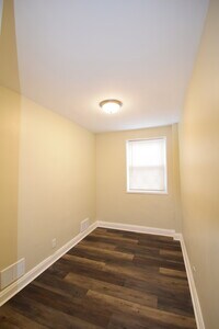 1217 N Augusta Ave - 6