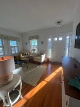 84 Summer St in Cohasset, MA - Building Photo - Building Photo