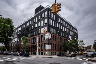 The Addition in Long Island City, NY - Building Photo - Primary Photo