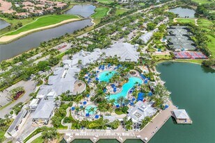 3955 Deer Crossing Ct in Naples, FL - Building Photo