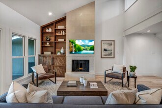 1821 Westlake Dr in Austin, TX - Building Photo - Building Photo