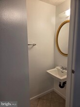 2023 Brooks Square Pl in Falls Church, VA - Building Photo - Building Photo