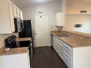 6019 Dooley Dr in The Colony, TX - Building Photo - Building Photo