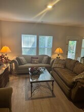 8032 Reagan Way in Charleston, SC - Building Photo - Building Photo