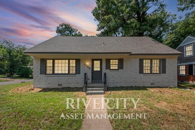 property at 3843 Blue Jay Rd