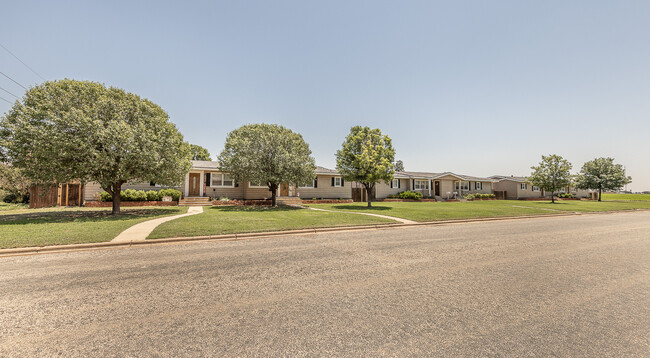 1302 S Wicker Ave in Littlefield, TX - Building Photo - Building Photo