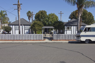 3044 State St in Carlsbad, CA - Building Photo - Building Photo