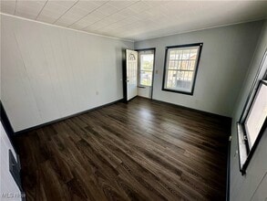 1129 W Erie Ave in Lorain, OH - Building Photo - Building Photo