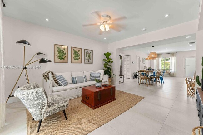 38 NE 50th St in Miami, FL - Building Photo - Building Photo