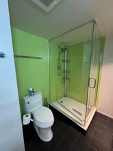 255 N Sierra St, Unit 609 in Reno, NV - Foto de edificio - Building Photo